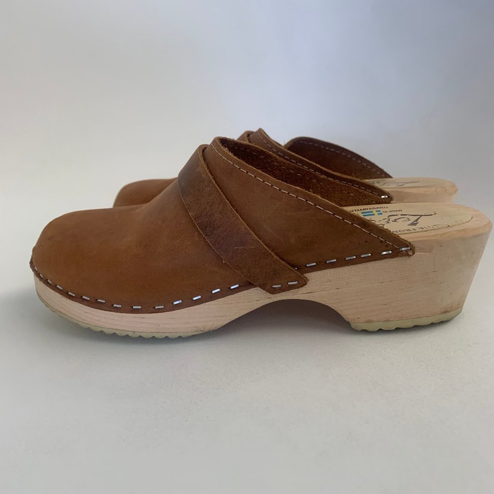 Lotta from Stockholm clogs